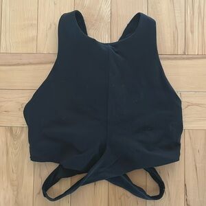 Athleta Conscious Crop with cutouts size small